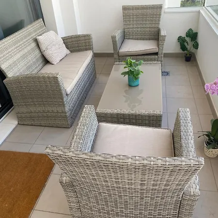 Luxery With Pool In Estepona-centre * Estepona